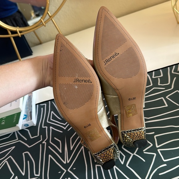 NWOT J. Renee Slingback kitten heels - Picture 4 of 4